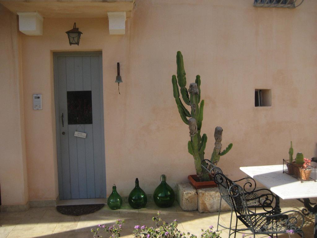 Masseria Due Torri Monopoli Ruang foto