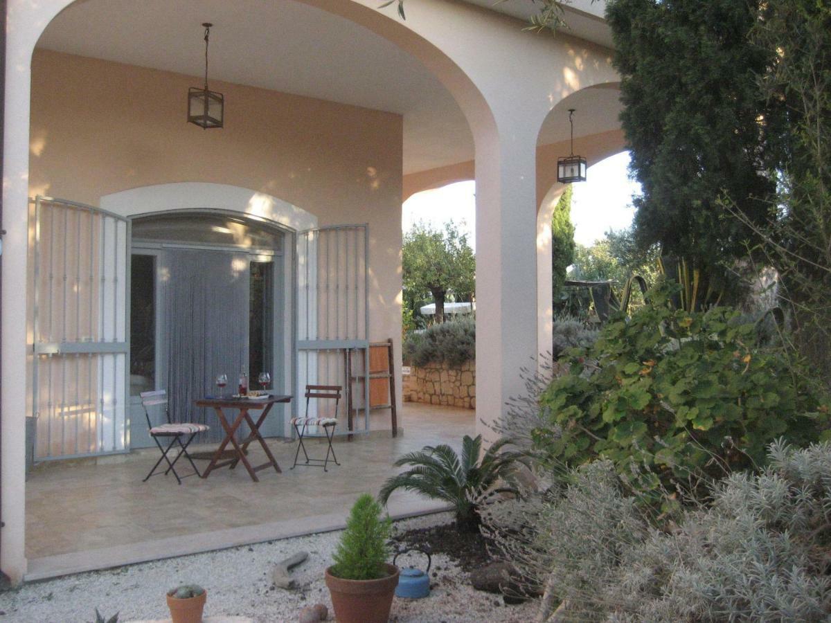 Masseria Due Torri Monopoli Ruang foto